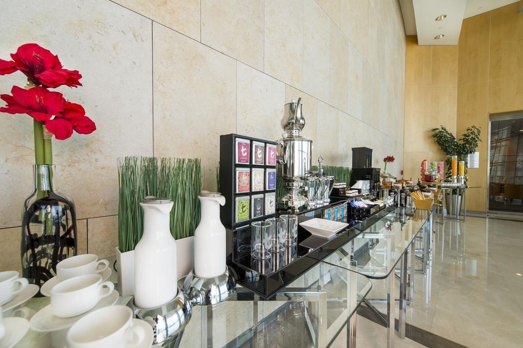 Burjuman Arjaan by Rotana - Dubai Aparthotel Bagian luar foto