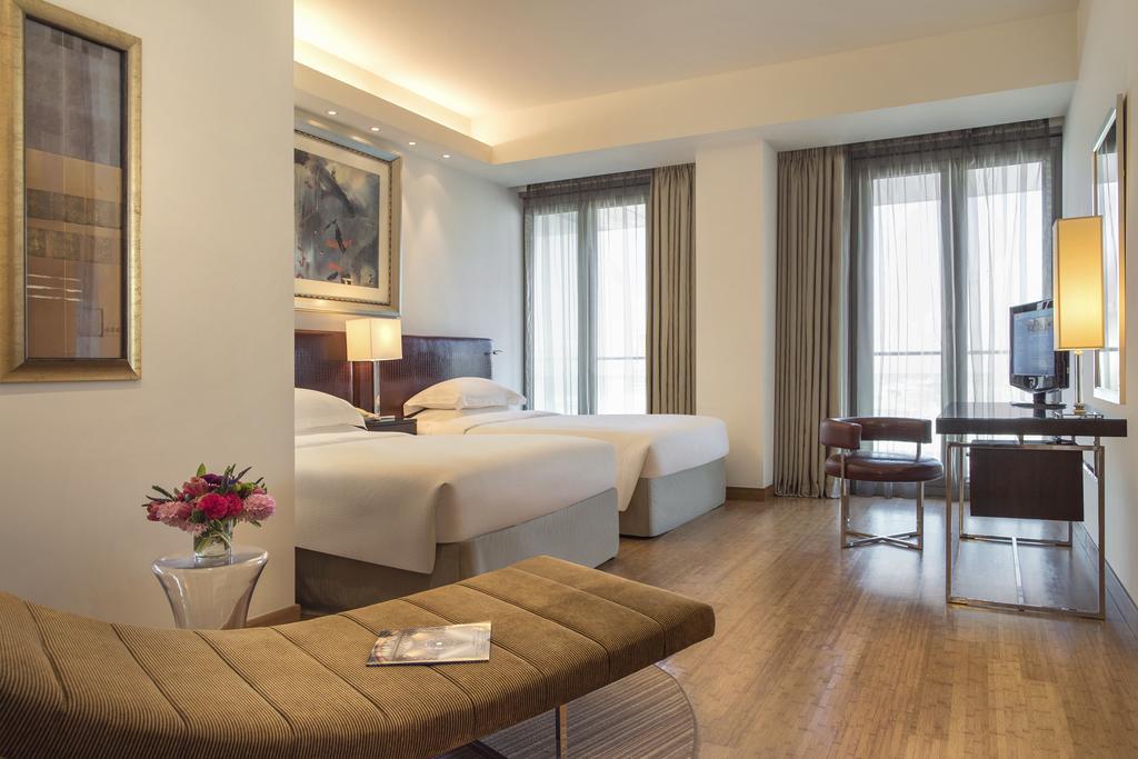 Burjuman Arjaan by Rotana - Dubai Aparthotel Bagian luar foto