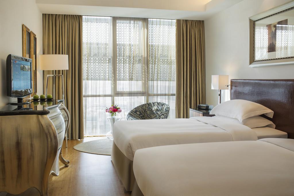 Burjuman Arjaan by Rotana - Dubai Aparthotel Bagian luar foto