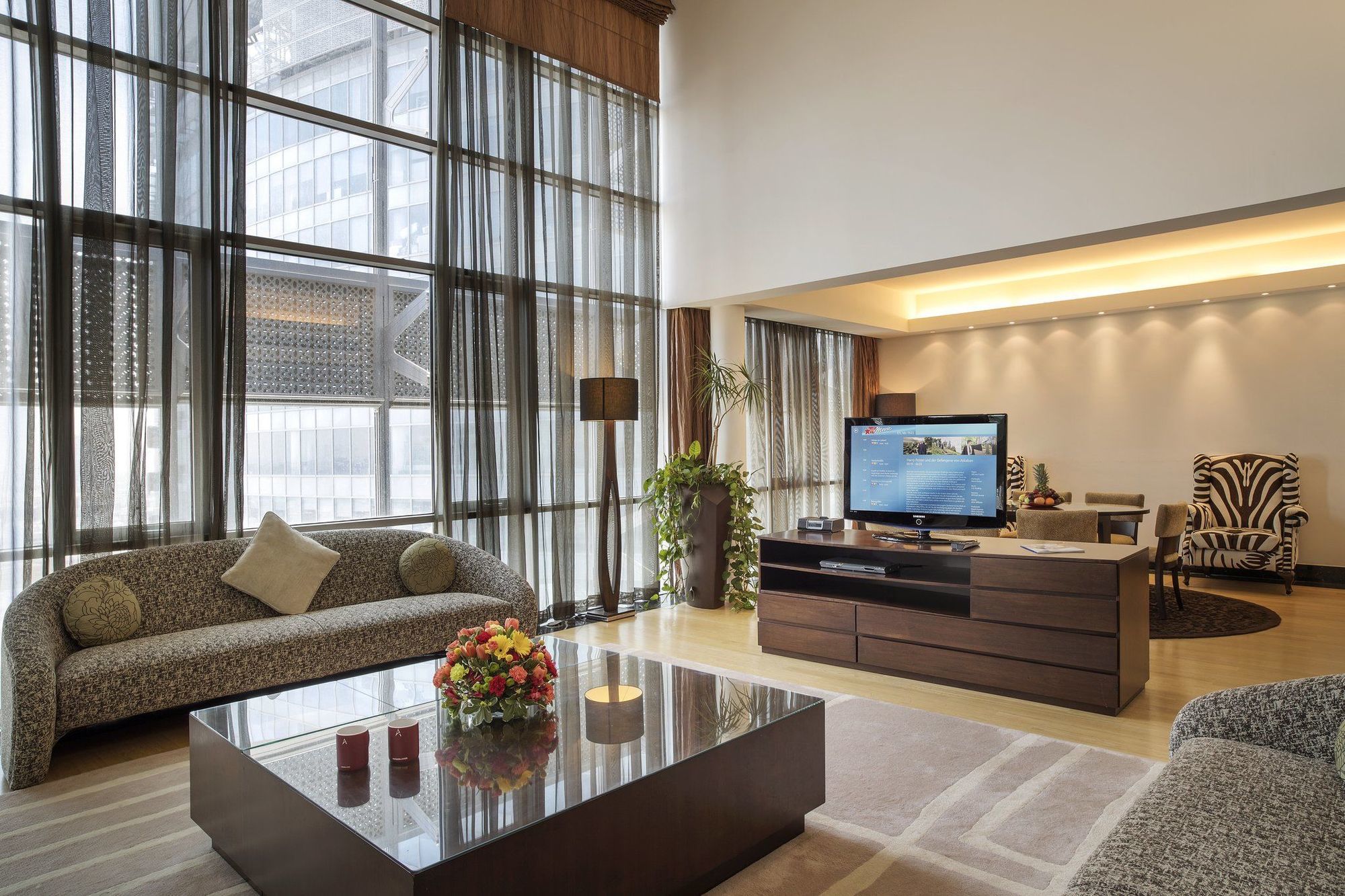 Burjuman Arjaan by Rotana - Dubai Aparthotel Bagian luar foto