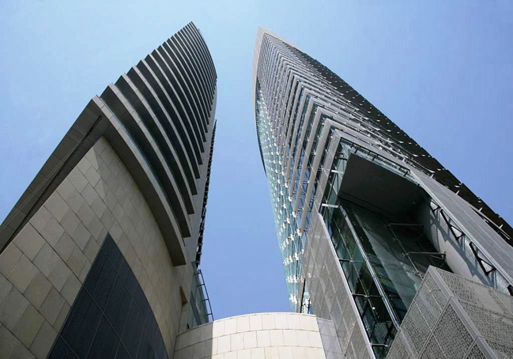 Burjuman Arjaan by Rotana - Dubai Aparthotel Bagian luar foto