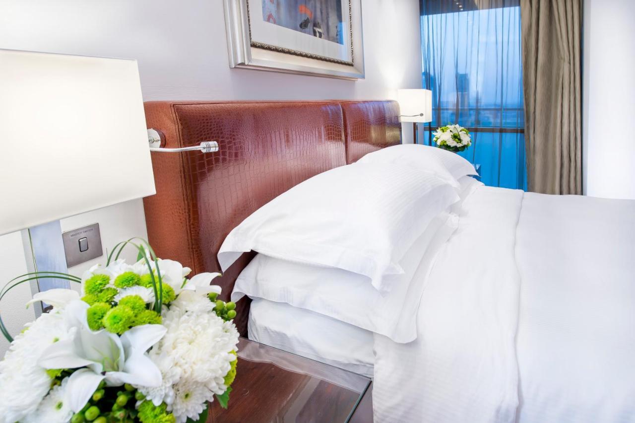 Burjuman Arjaan by Rotana - Dubai Aparthotel Bagian luar foto